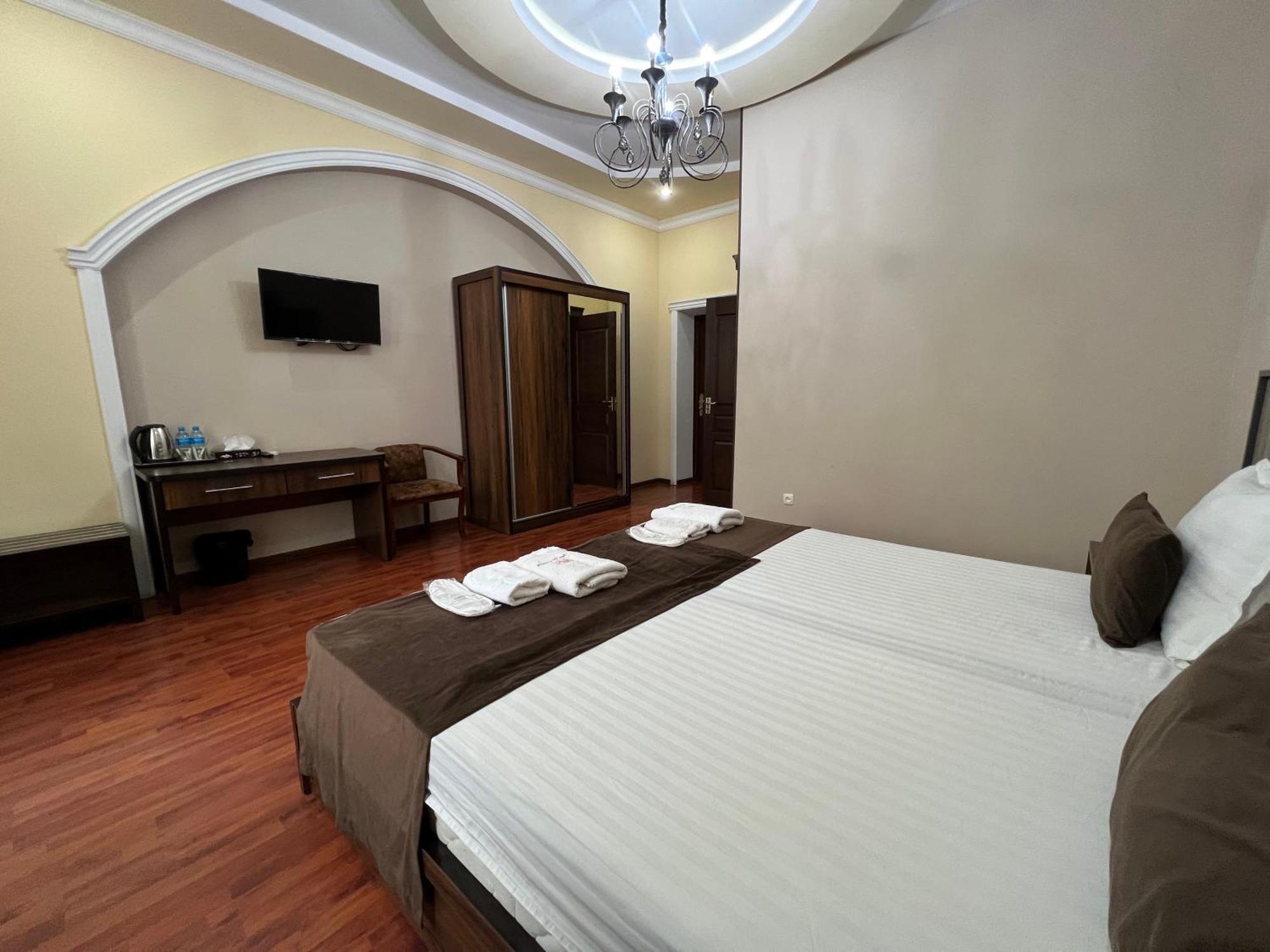 Elite Art Hotel Ташкент Экстерьер фото